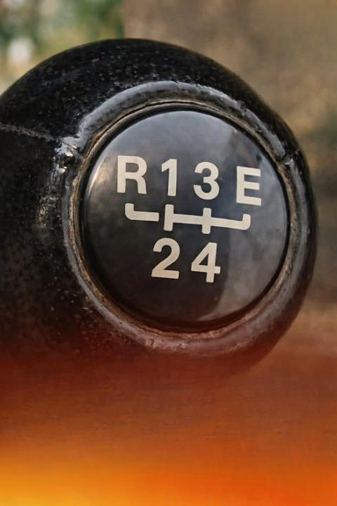 What the ‘E’ on Some Car Gear Sticks Really Means: Unveiling the Mystery for Modern Drivers